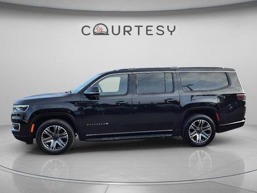 Diamond Black 2024 Jeep Wagoneer L Series II