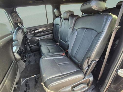 Diamond Black 2024 Jeep Wagoneer L Series II