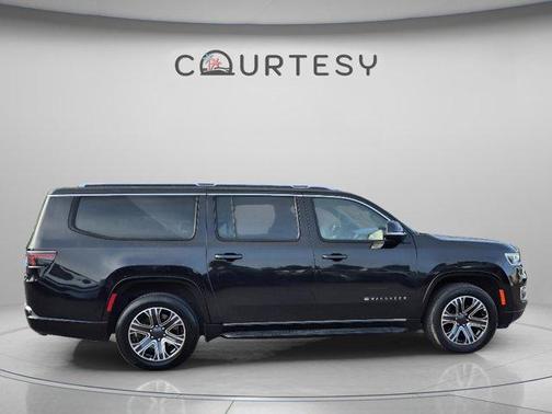 Diamond Black 2024 Jeep Wagoneer L Series II