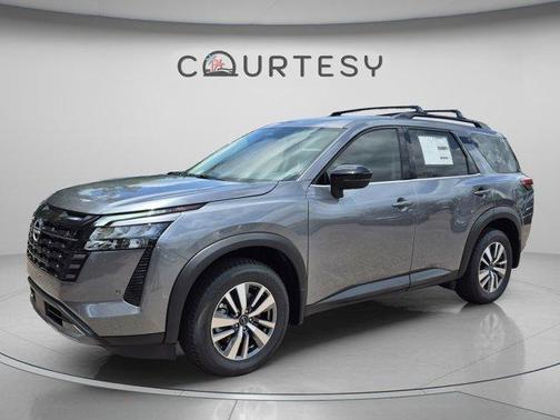 Gun Metallic 2026 Nissan Pathfinder SL