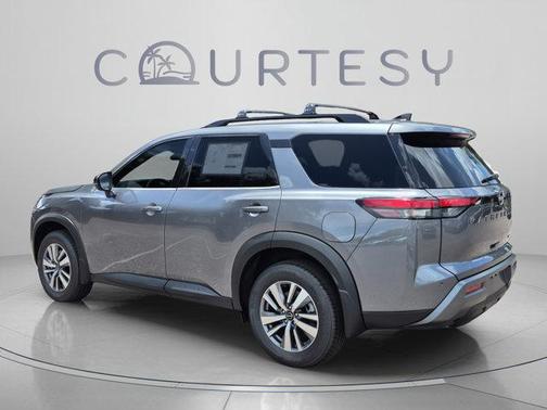 Gun Metallic 2026 Nissan Pathfinder SL