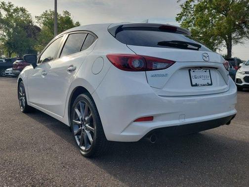 2018 Mazda Mazda3 Grand Touring