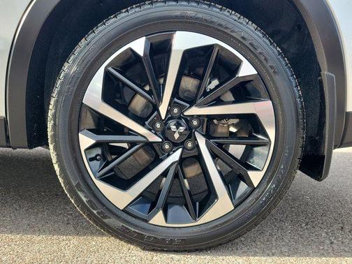 2022 Mitsubishi Outlander SE 2.5 2WD