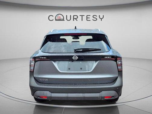 Gun Metallic 2026 Nissan Kicks SV