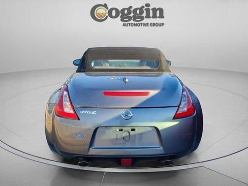 2018 Nissan 370Z Touring Sport