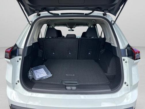 Glacier White 2026 Nissan Rogue S