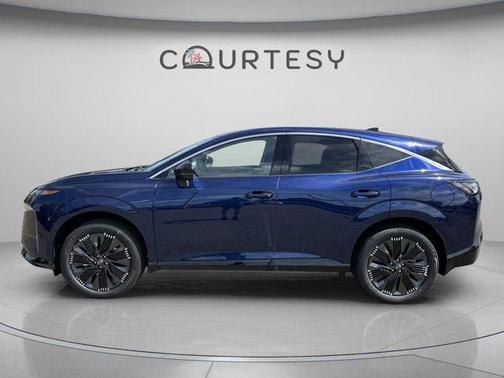 Deep Ocean Blue 2026 Nissan Murano Platinum