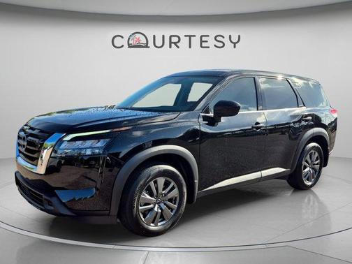 Black 2025 Nissan Pathfinder S