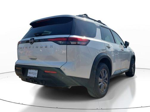 2025 Nissan Pathfinder SV FWD