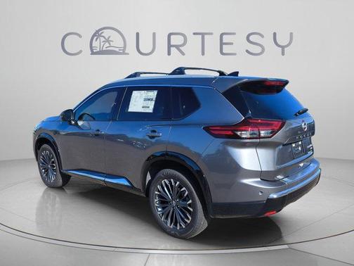 Gun Metallic 2026 Nissan Rogue Platinum