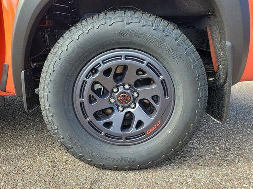 2025 Nissan Frontier PRO-X