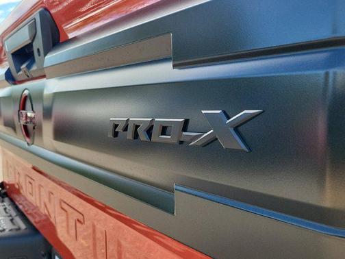 2025 Nissan Frontier PRO-X