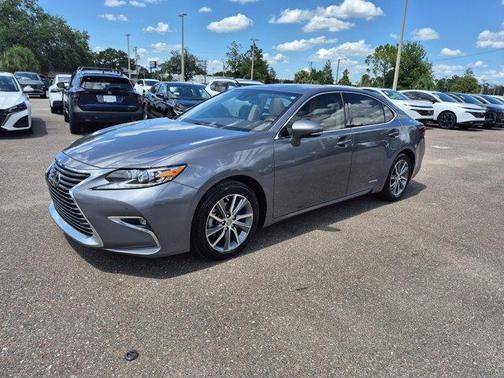Gray Pearl 2018 Lexus ES 300h Base