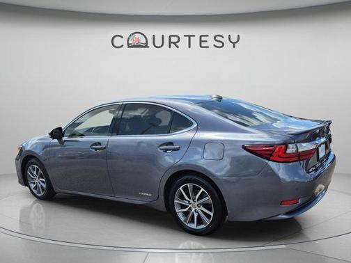 Gray Pearl 2018 Lexus ES 300h Base
