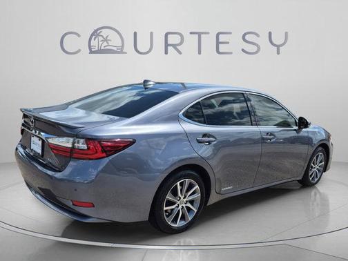 Gray Pearl 2018 Lexus ES 300h Base