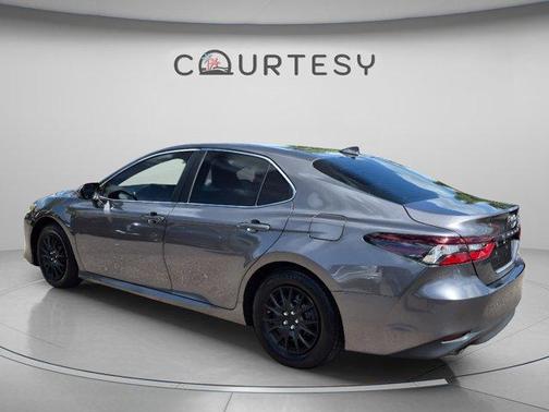 Predawn Gray Mica 2022 Toyota Camry Hybrid LE