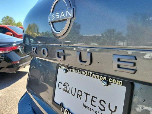 2025 Nissan Rogue S
