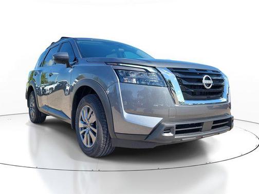 2025 Nissan Pathfinder SV FWD