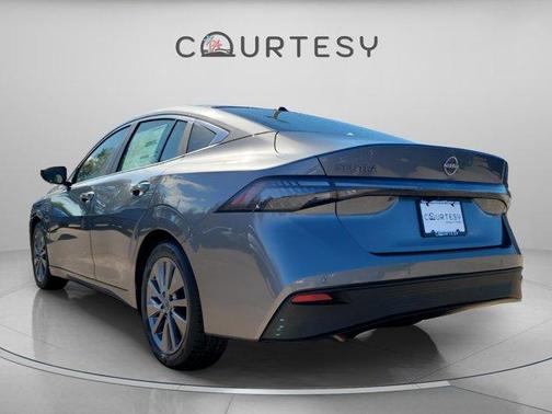 Gun Metallic 2026 Nissan Sentra SL