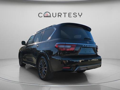 2022 Nissan Armada Platinum