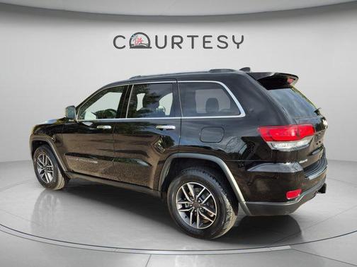 Diamond Black 2022 Jeep Grand Cherokee WK Limited