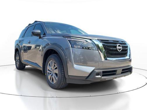 2025 Nissan Pathfinder SV FWD