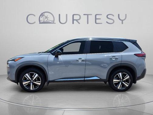 Solid Gray / Black 2021 Nissan Rogue Platinum