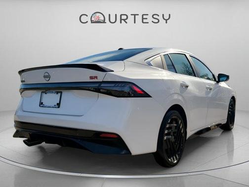 Aspen White 2026 Nissan Sentra SR