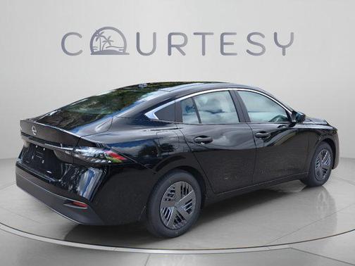 Super Black 2027 Nissan Sentra S