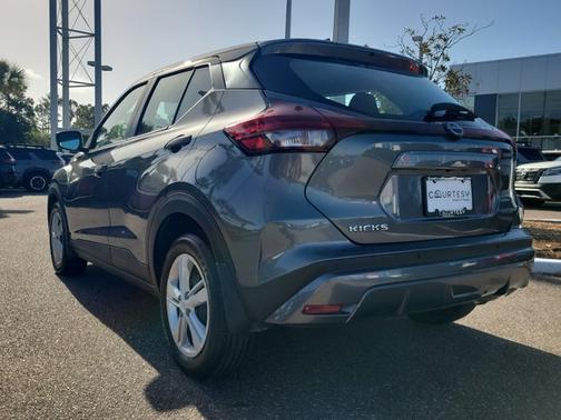 2024 Nissan Kicks S