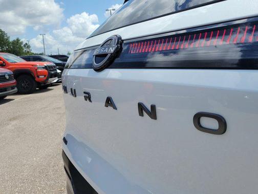 2025 Nissan Murano SL