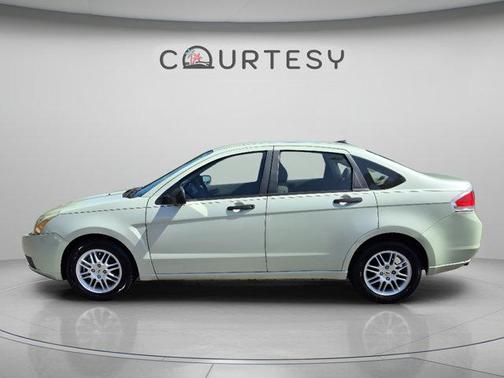 Natural Neutral Metallic 2011 Ford Focus SE