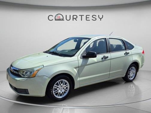 Natural Neutral Metallic 2011 Ford Focus SE