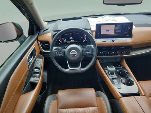 Gun Metallic 2024 Nissan Rogue Platinum