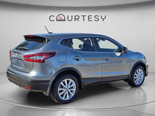 Gun Metallic 2021 Nissan Rogue Sport S