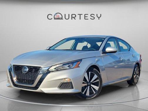 2021 Nissan Altima 2.5 SV