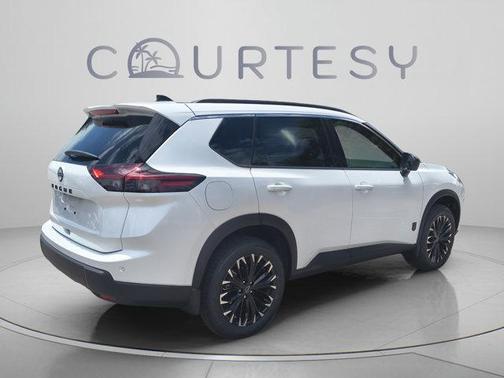 Everest White P 2026 Nissan Rogue Dark Armor