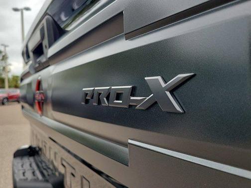 2025 Nissan Frontier PRO-X