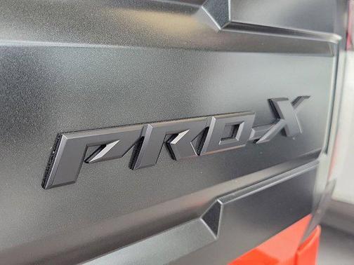 2025 Nissan Frontier PRO-X