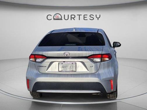 Classic Silver Metallic 2021 Toyota Corolla LE