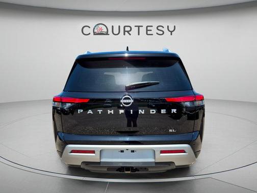 Black 2025 Nissan Pathfinder SL