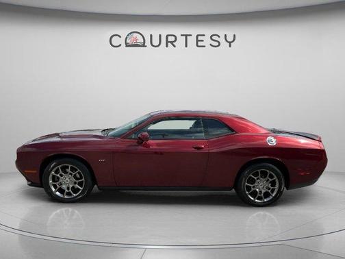Octane Red Pearlcoat 2017 Dodge Challenger GT