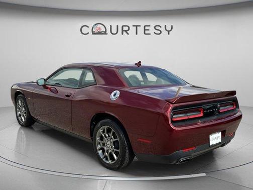 Octane Red Pearlcoat 2017 Dodge Challenger GT