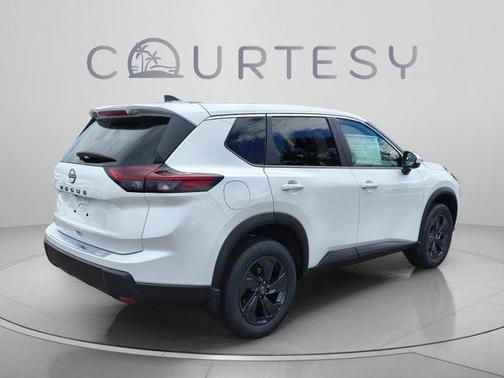 Pearl 2026 Nissan Rogue SV
