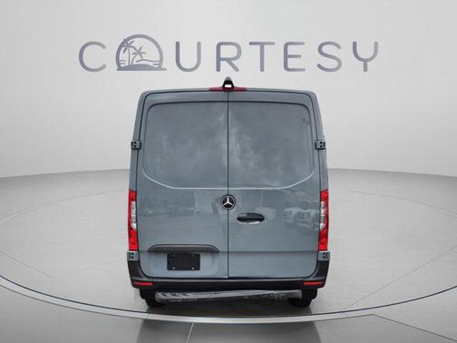 Selenite Gray Metallic 2024 Mercedes-Benz Sprinter 2500 144 WB