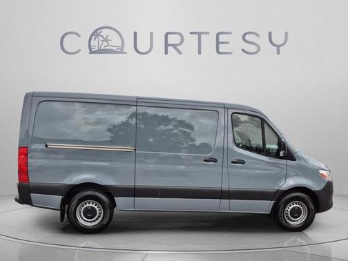 Selenite Gray Metallic 2024 Mercedes-Benz Sprinter 2500 144 WB