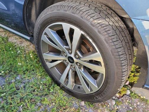 Blue 2020 Ford Expedition Platinum