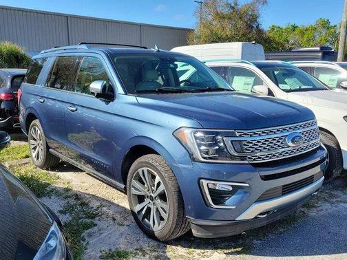 Blue 2020 Ford Expedition Platinum