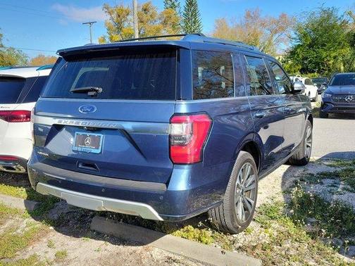 Blue 2020 Ford Expedition Platinum