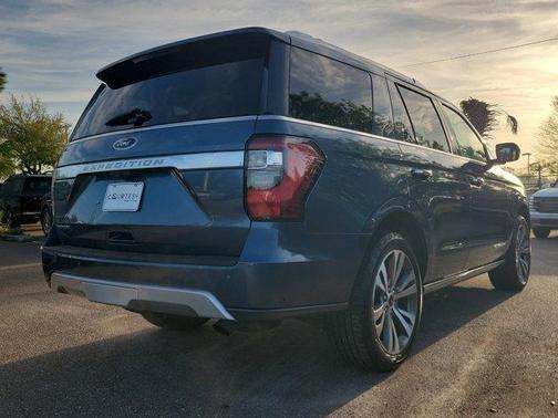 Blue 2020 Ford Expedition Platinum